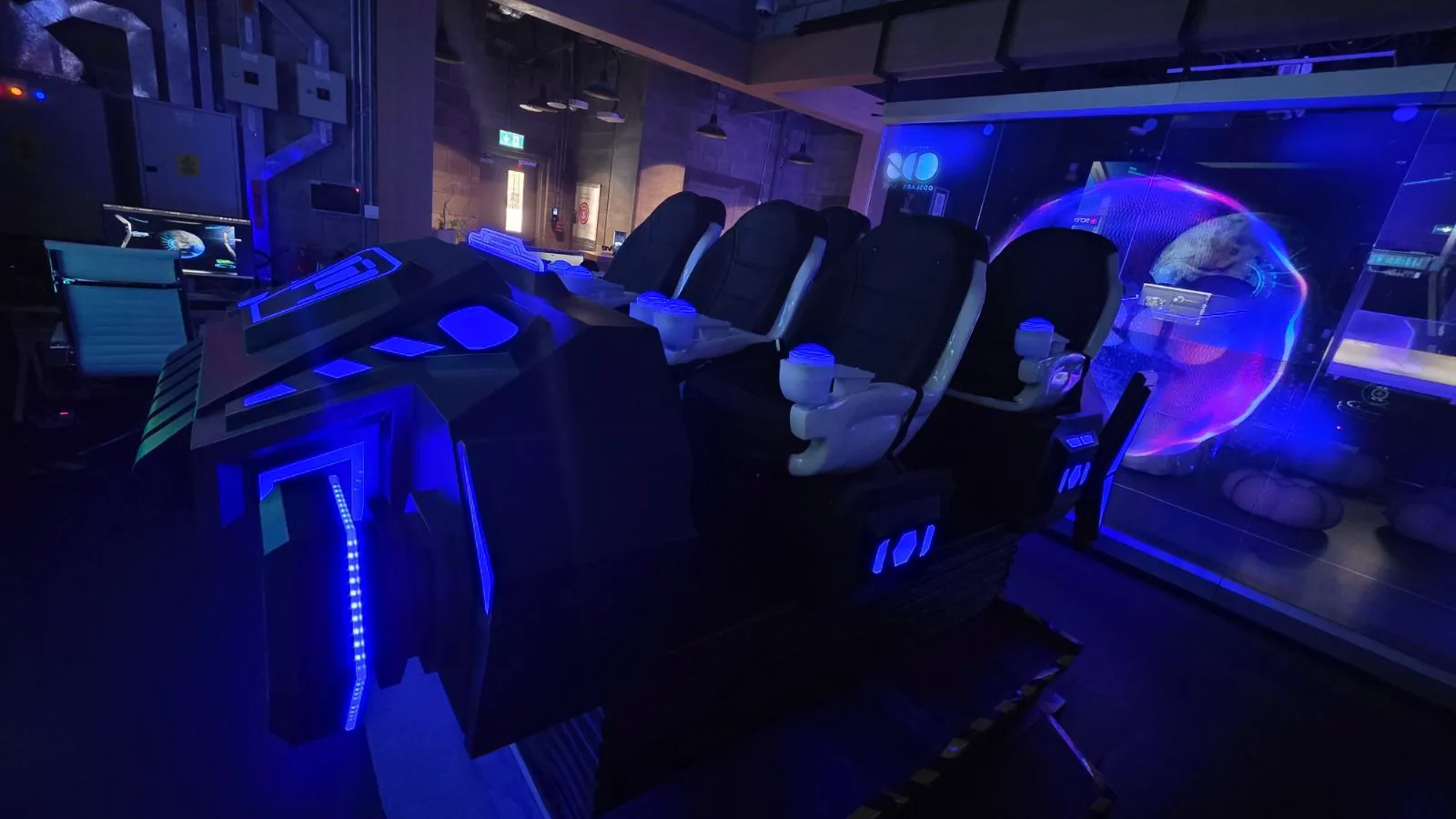 The motion base and seat cluster from the side